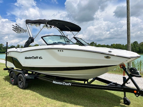 2023 MasterCraft NXT 22