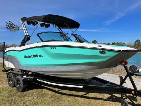 2024 MasterCraft NXT 21