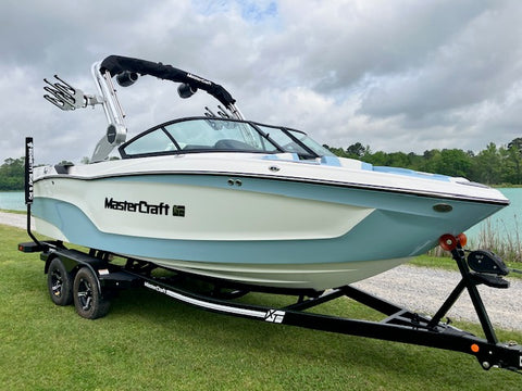 2024 MasterCraft XT22T